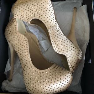 Size 8 Posh Heels